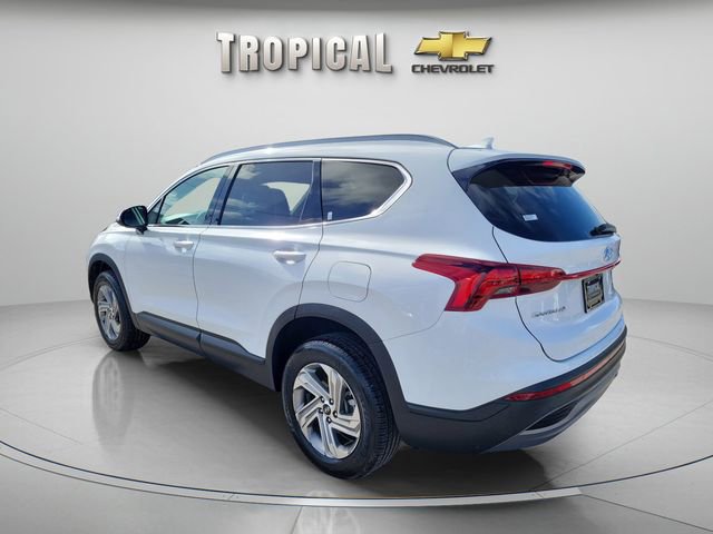 Used 2023 Hyundai Santa Fe SEL image 2