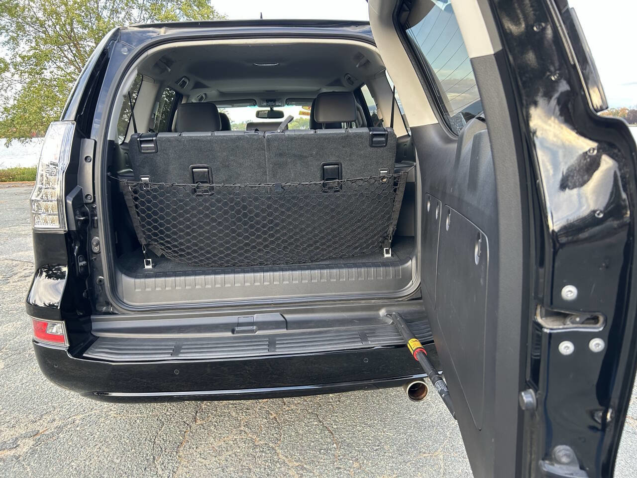 Used 2018 Lexus GX 460 image 25