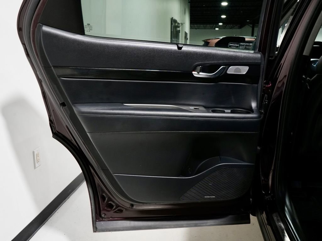 Used 2021 Hyundai Palisade Limited image 28