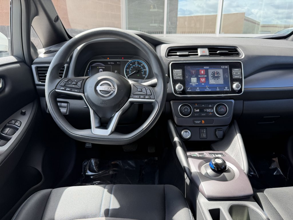 Used 2025 Nissan Leaf S FWD image 16