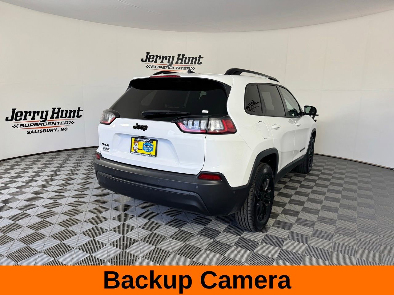 Used 2023 Jeep Cherokee Altitude Lux image 7