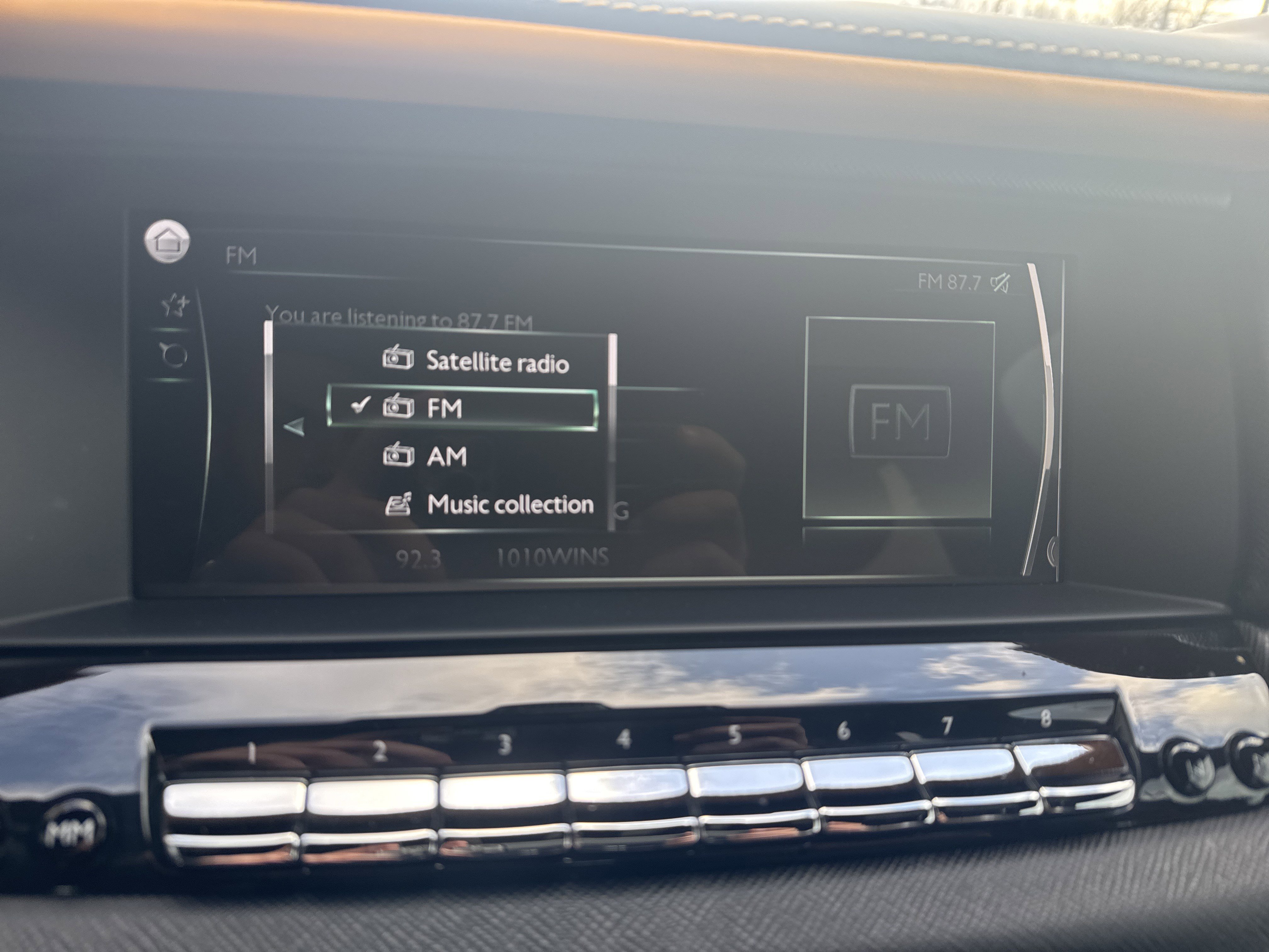 Used 2024 Rolls-Royce Cullinan w/ Interior Detailing Package image 25