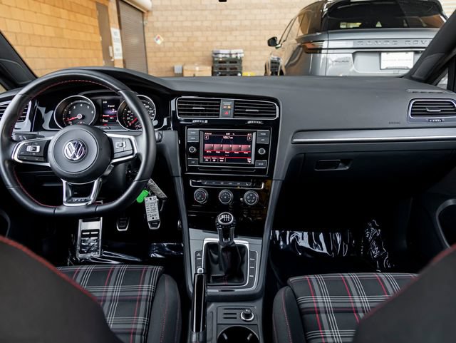 Used 2019 Volkswagen GTI S FWD image 21