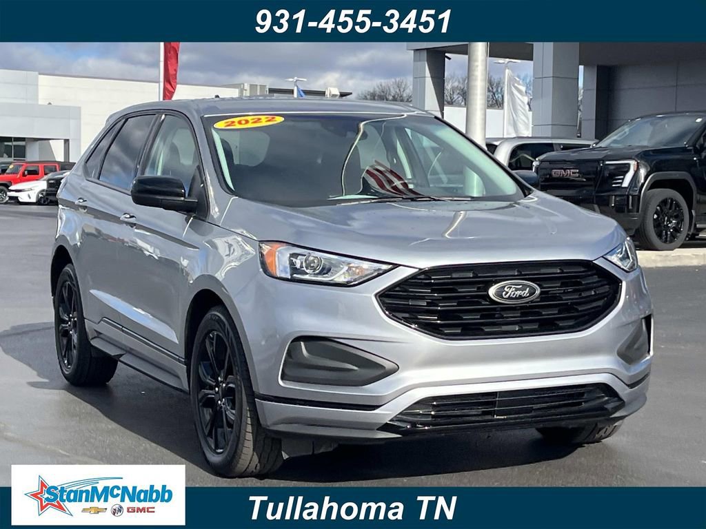 Used 2022 Ford Edge SE w/ Black Appearance Package