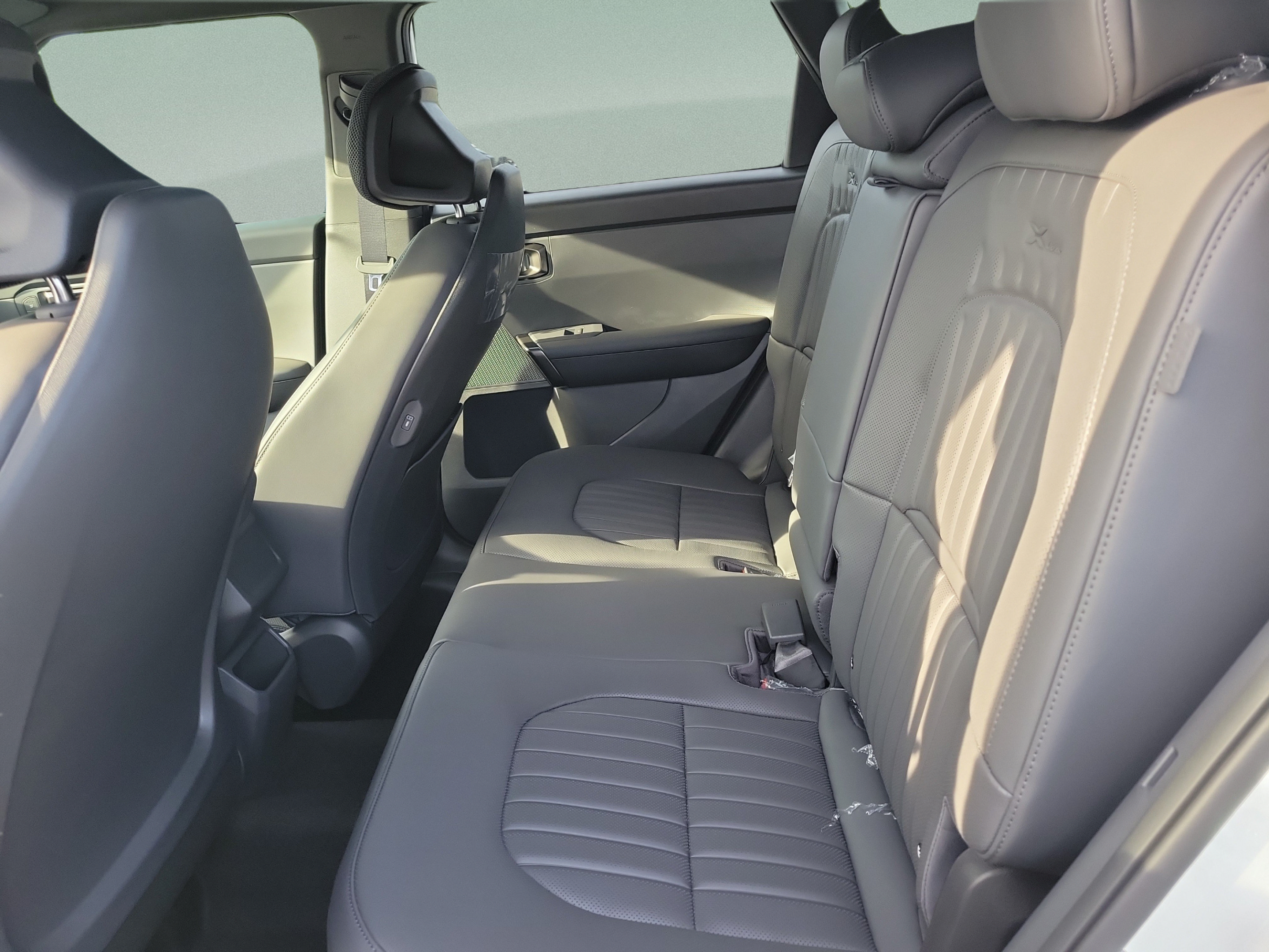 New 2027 Kia Seltos X-Line S AWD/4WD image 6
