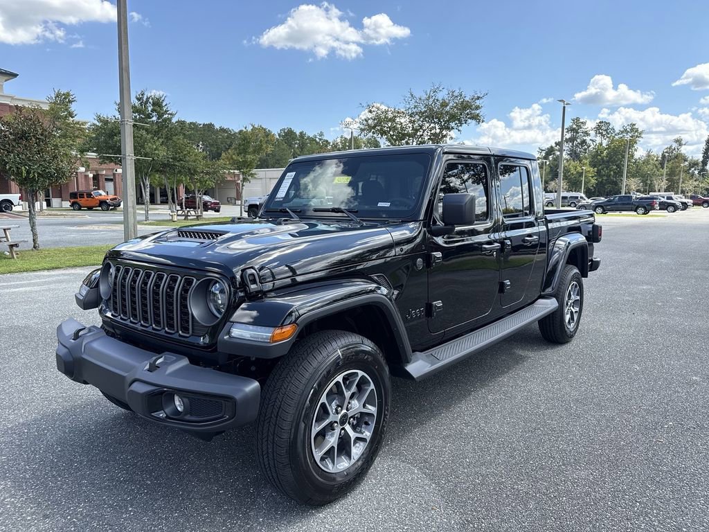New 2025 Jeep Gladiator Sport image 7