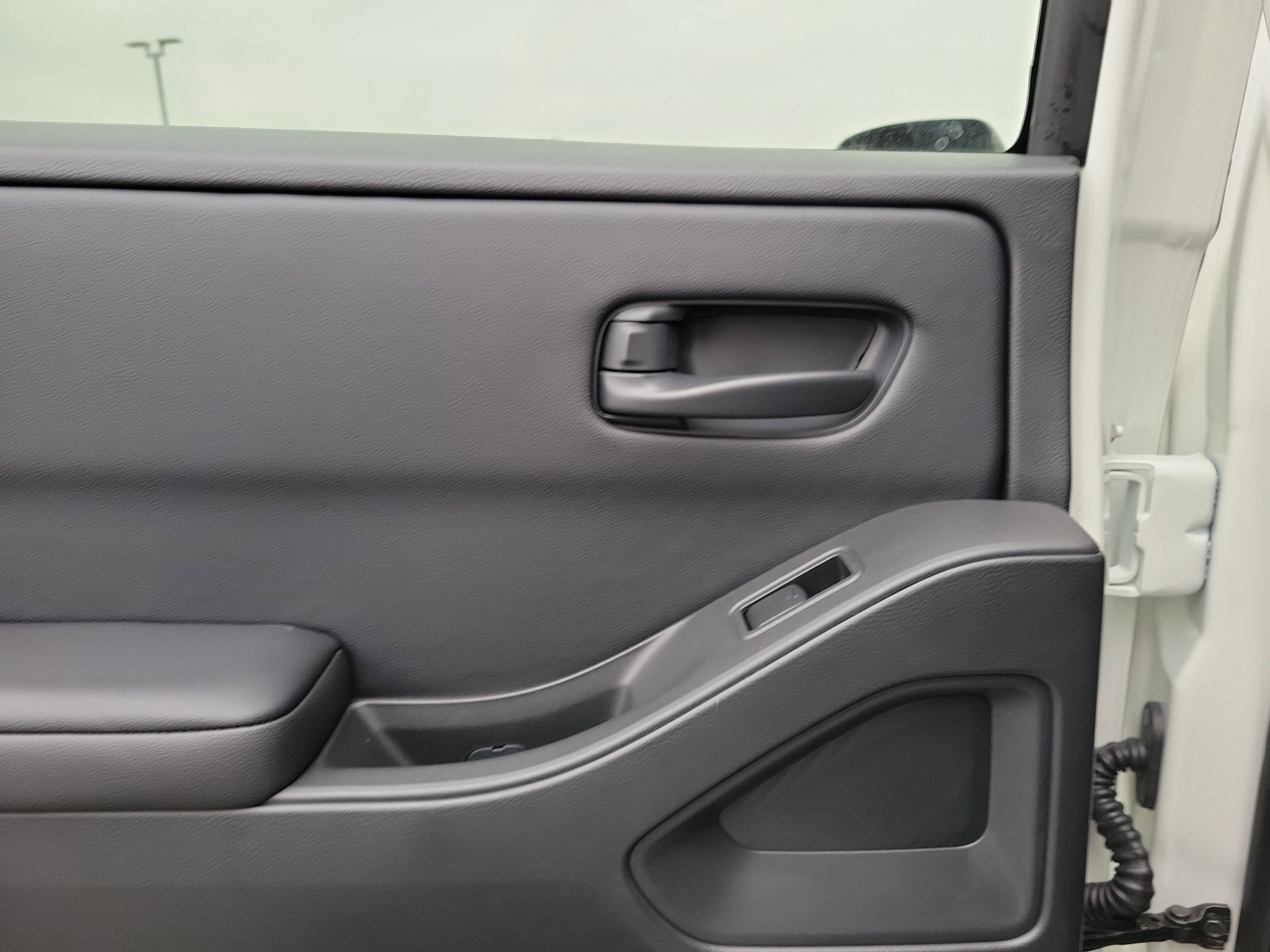 New 2026 Nissan Frontier SV image 12