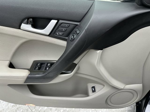 Used 2011 Acura TSX V6 Sedan FWD image 13