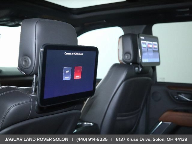 Used 2023 GMC Yukon XL Denali Ultimate AWD/4WD image 30