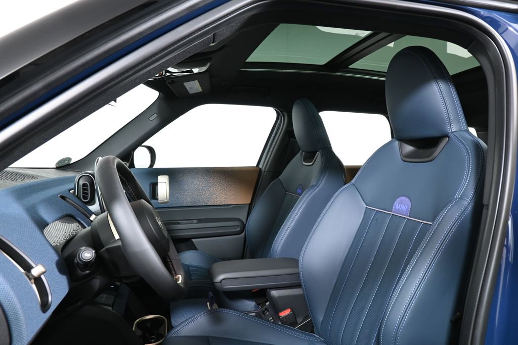 Used 2025 MINI Cooper Countryman S image 13