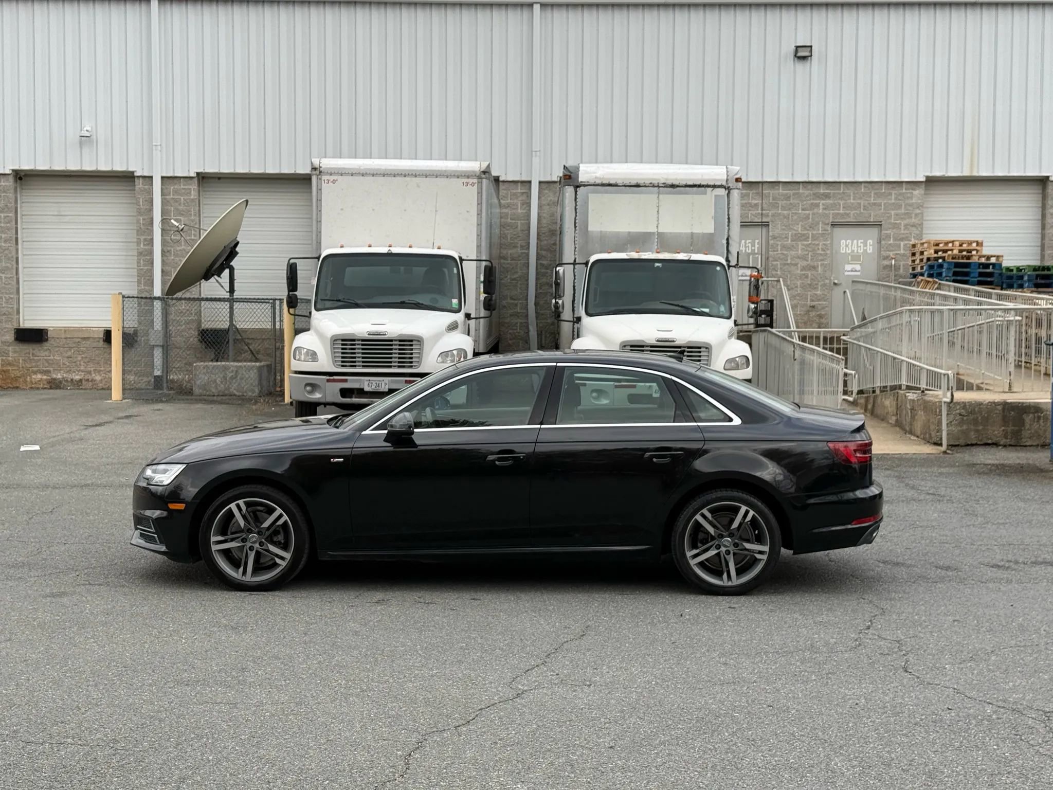 Used 2018 Audi A4 2.0T Ultra Premium Plus w/ Premium Plus Package image 12