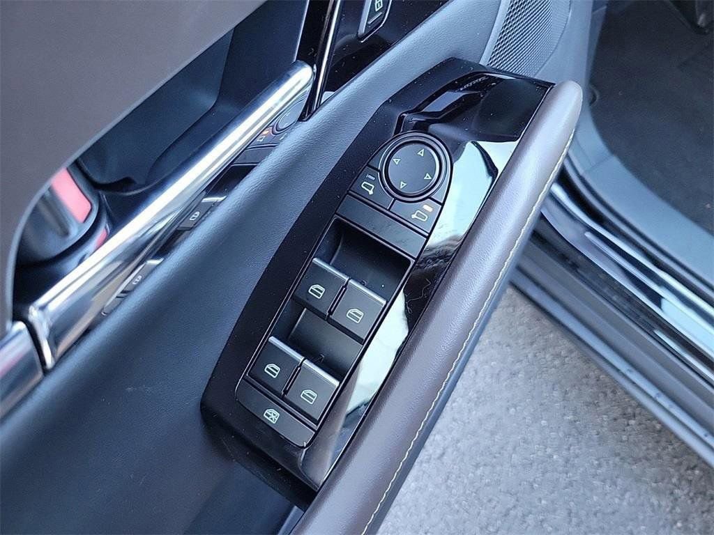 Certified 2025 MAZDA CX-30 2.5 Turbo w/ Premium Package image 24