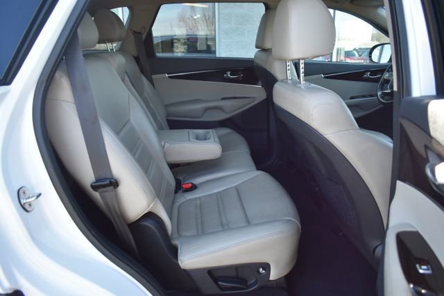 Used 2020 Kia Sorento EX image 42