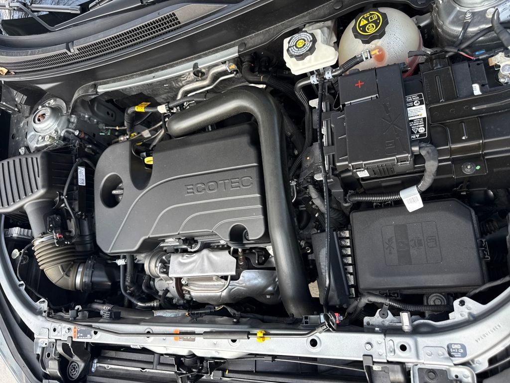 Used 2023 Chevrolet Equinox RS w/ RS Leather Package image 28