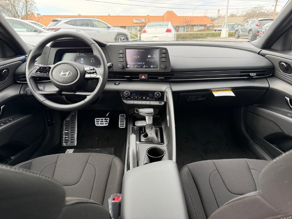 New 2026 Hyundai Elantra Sport FWD image 13