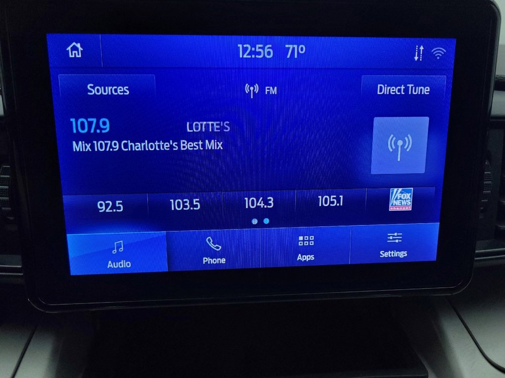 Used 2023 Ford Explorer XLT image 25