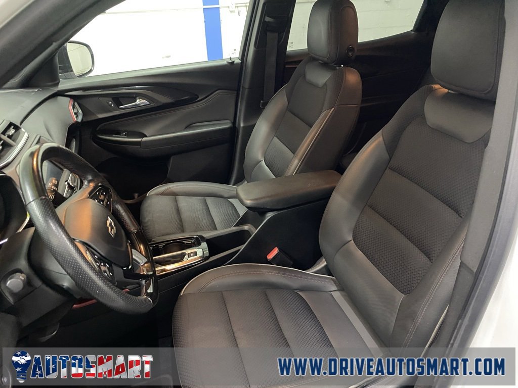 Used 2023 Chevrolet TrailBlazer RS image 11