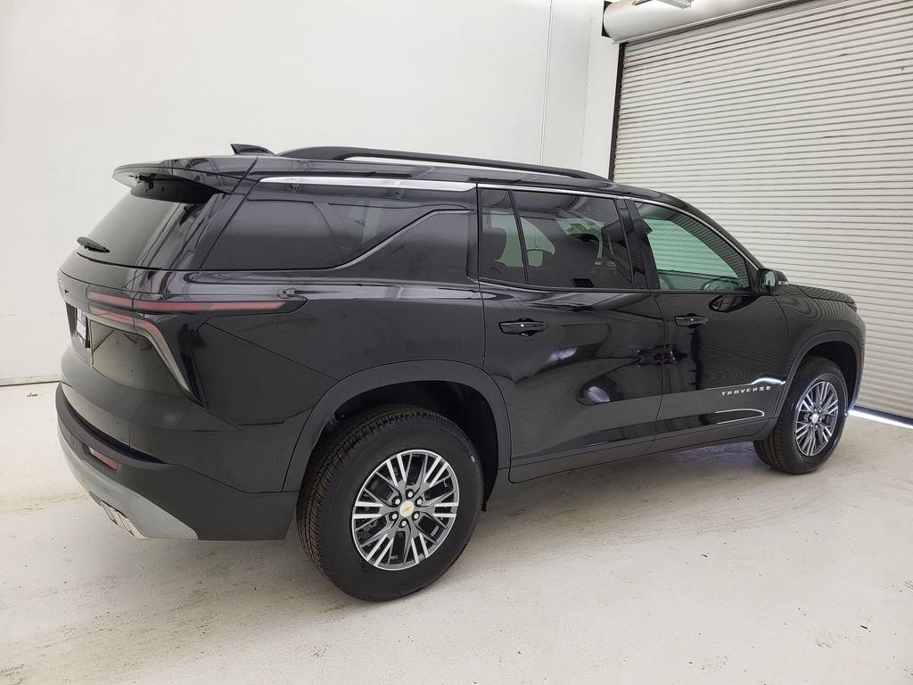 New 2026 Chevrolet Traverse LT w/ Driver Confidence Package image 13