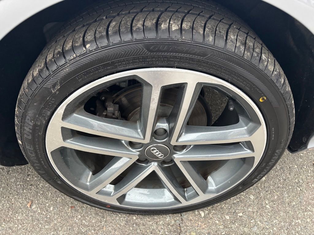 Used 2020 Audi A3 2.0T Premium image 25