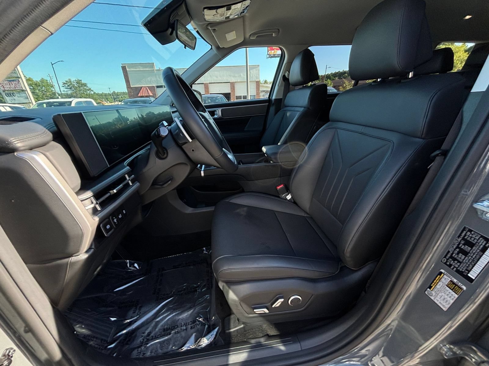 Used 2026 Hyundai Santa Fe SEL FWD image 27
