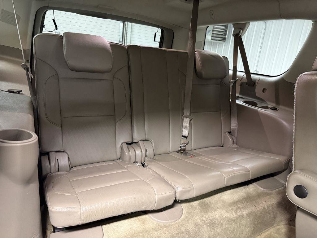 Used 2015 Chevrolet Suburban LTZ image 41