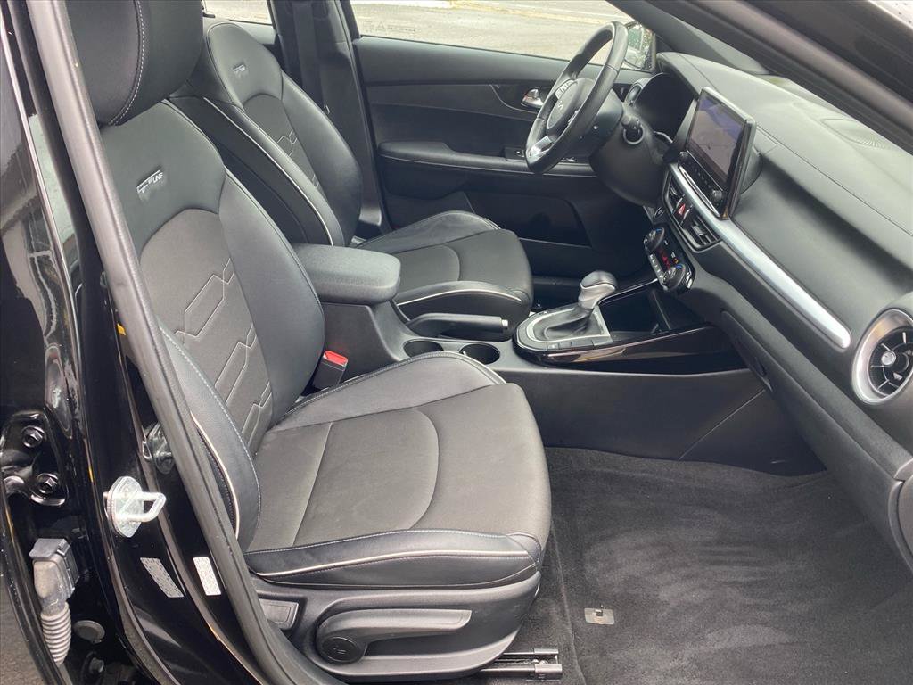 Certified 2022 Kia Forte GT-Line FWD image 25