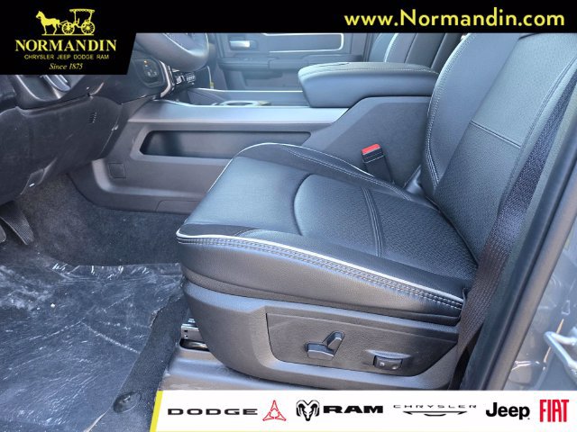 New 2026 RAM 3500 Laramie AWD/4WD image 6