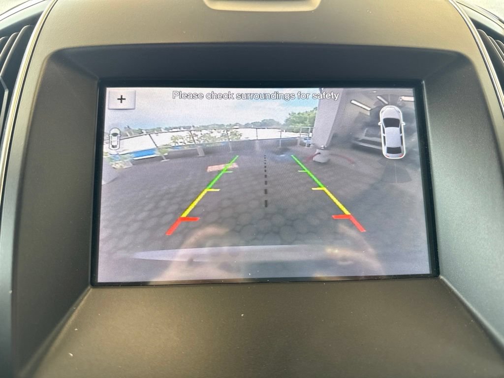 Used 2019 Ford Edge Titanium w/ Equipment Group 301A AWD/4WD image 23