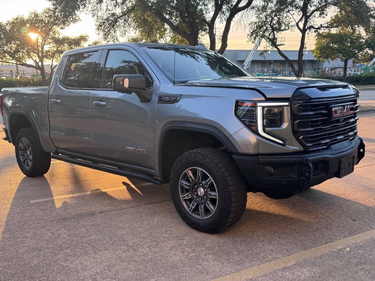 Used 2023 GMC Sierra 1500 AT4X AWD/4WD image 3