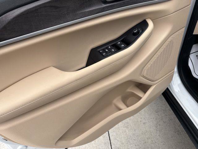 New 2025 Jeep Grand Cherokee Limited w/ Luxury Tech Group II image 19