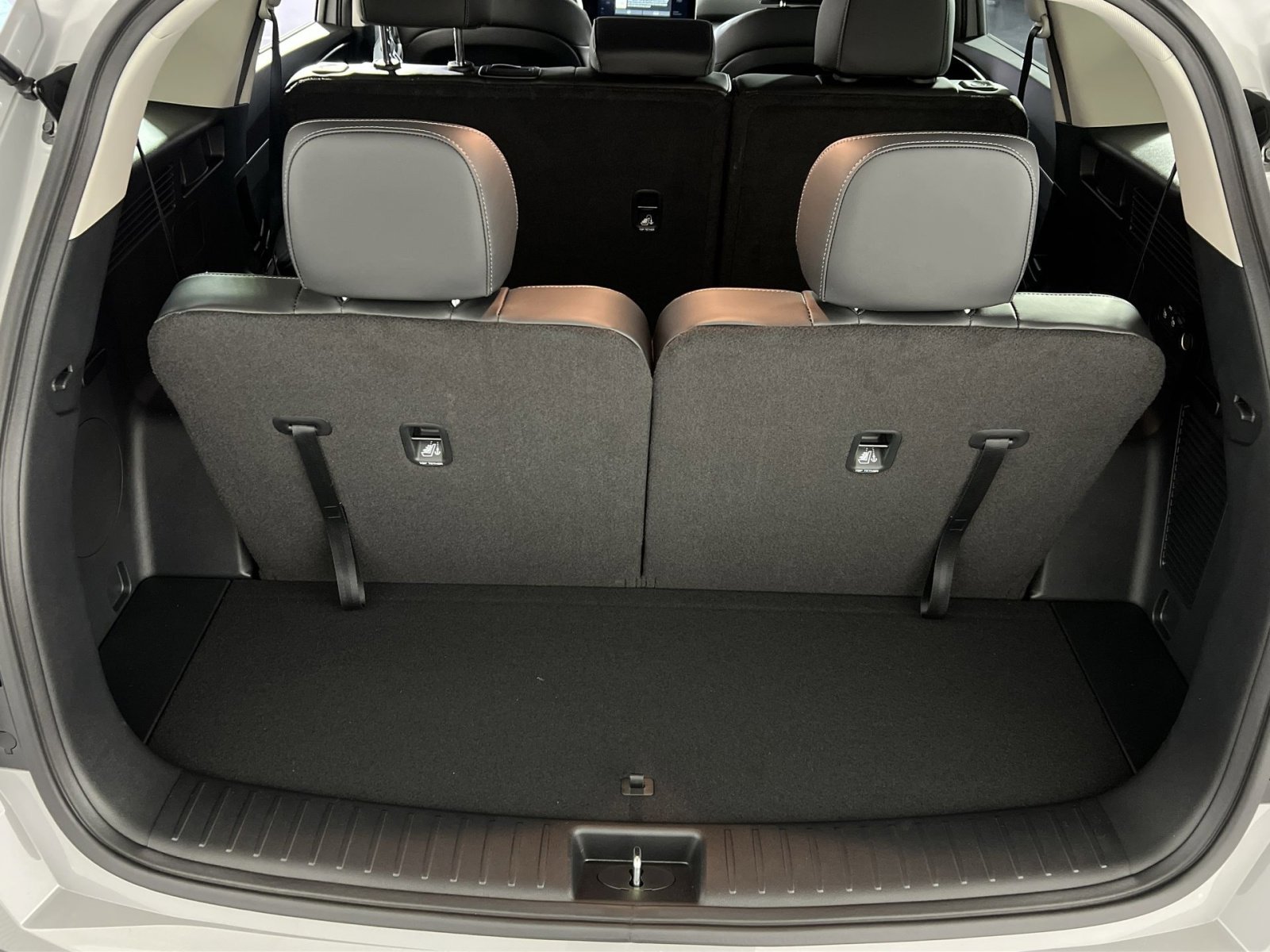 New 2026 Kia Sorento S image 25