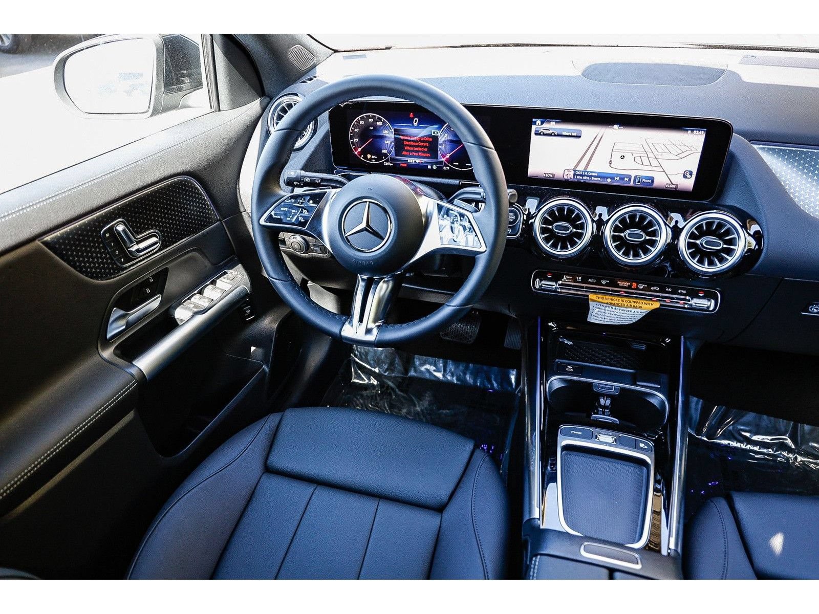 Used 2025 Mercedes-Benz GLA 250 image 15