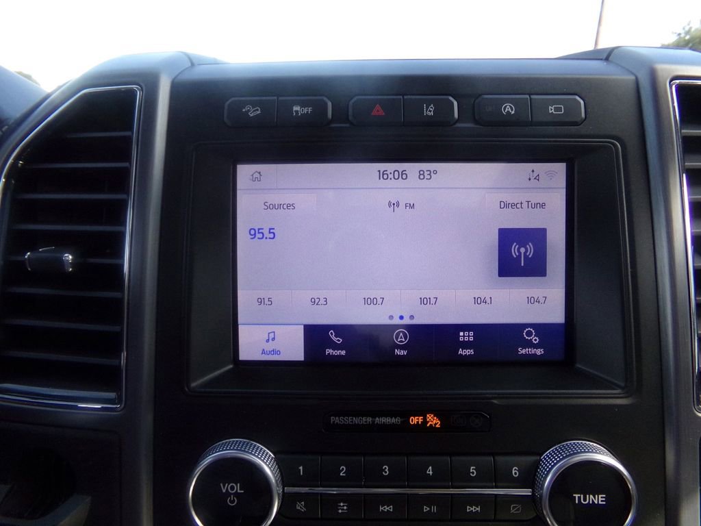 Used 2021 Ford Expedition Platinum image 18