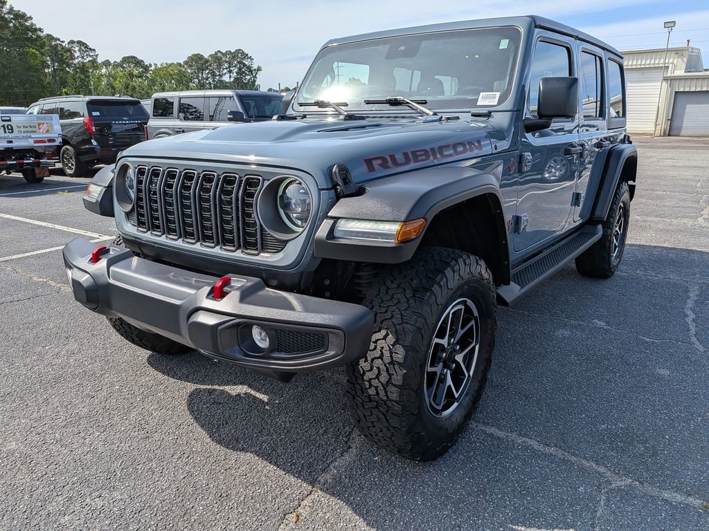Used 2024 Jeep Wrangler Unlimited Rubicon AWD/4WD image 8