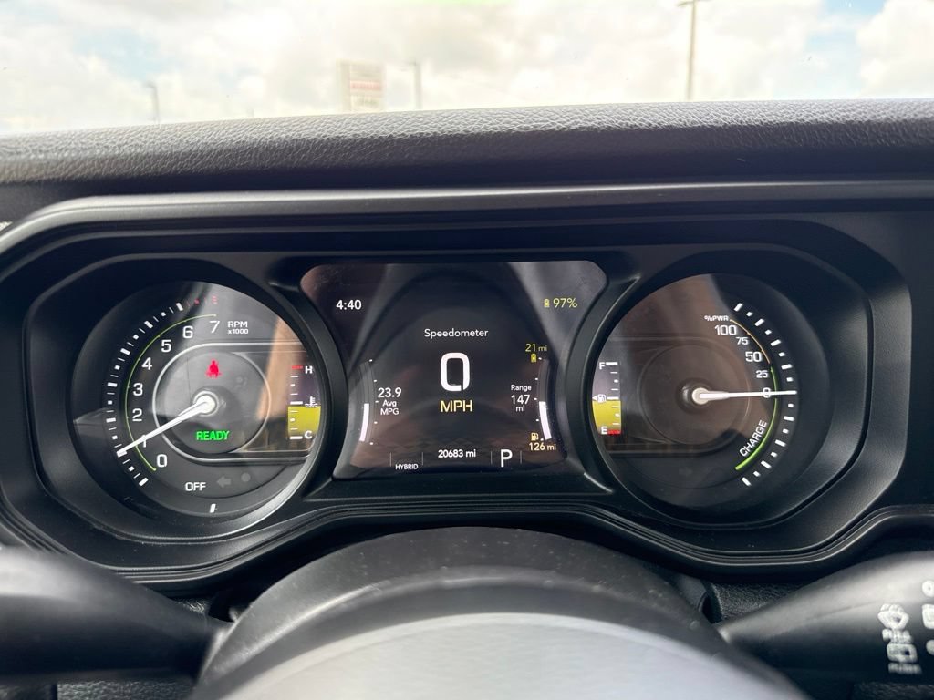 Used 2024 Jeep Wrangler Unlimited AWD/4WD image 19