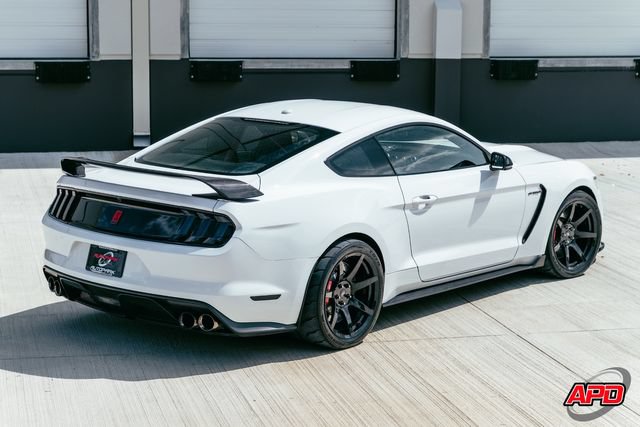 Used 2017 Ford Mustang Shelby GT350R w/ GT350R Equipment Group 920A RWD image 55