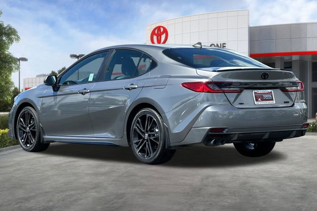 Used 2025 Toyota Camry XSE FWD image 6