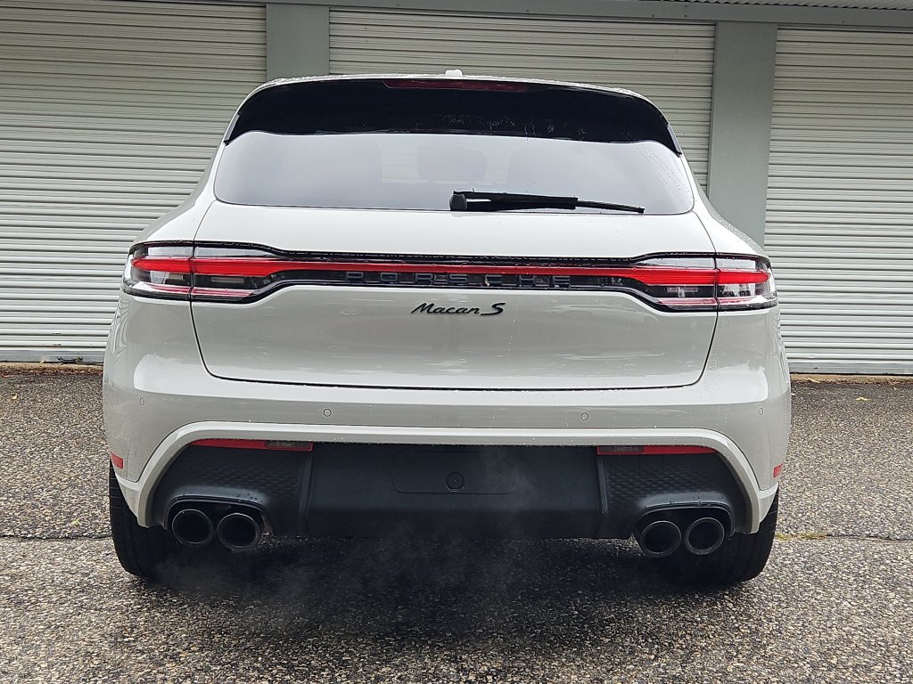 Used 2023 Porsche Macan S AWD/4WD image 6