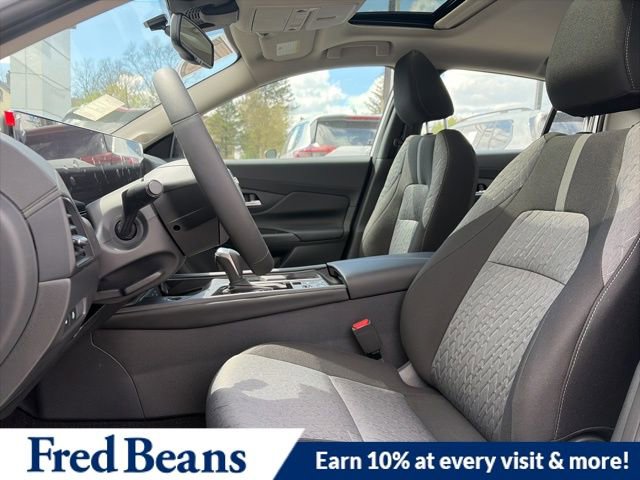 New 2026 Nissan Sentra SV w/ SV Convenience Package FWD image 10