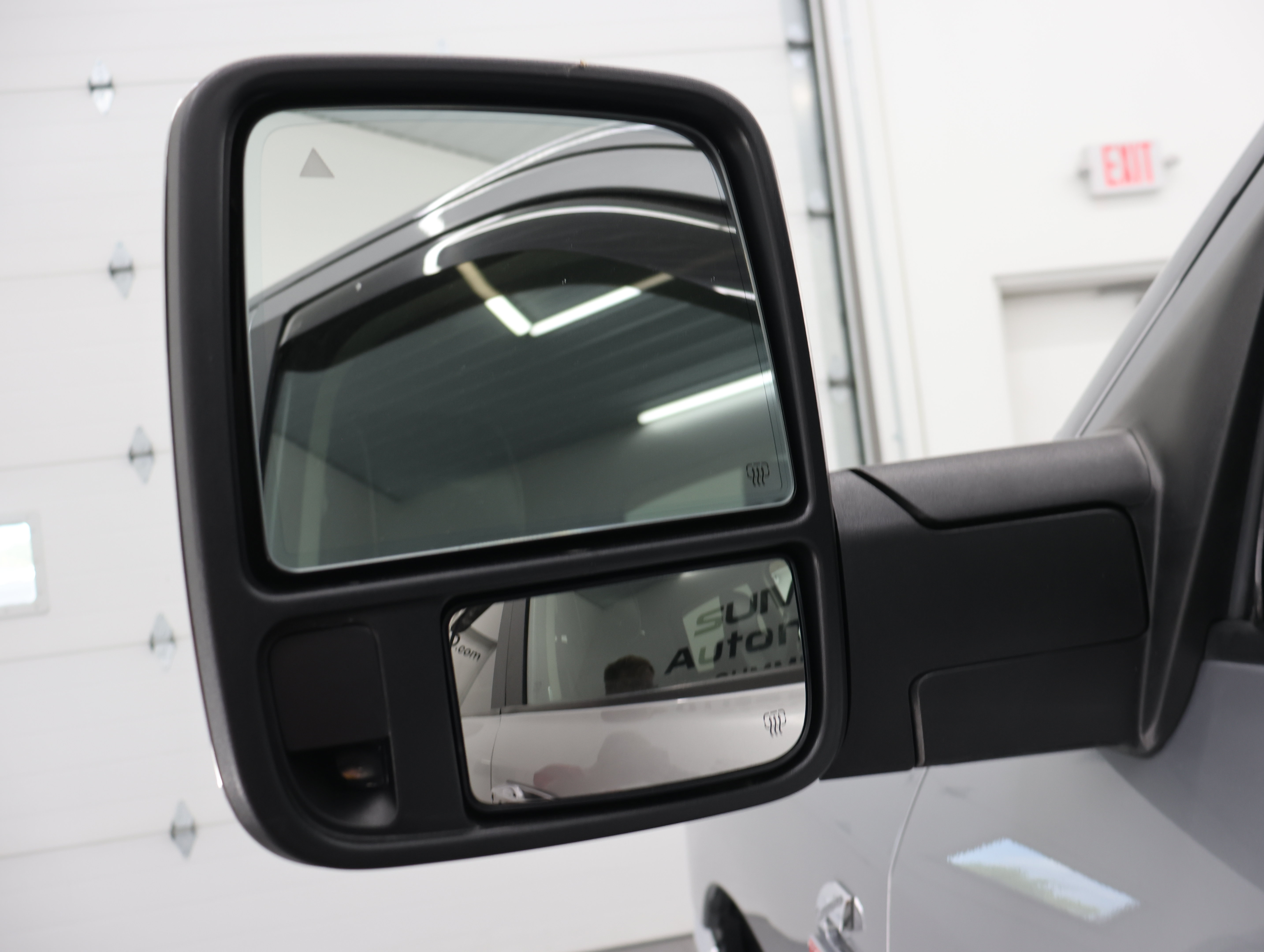 Used 2023 RAM 3500 Laramie AWD/4WD image 39