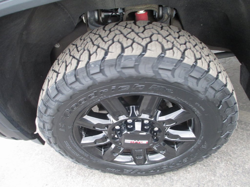 Certified 2024 GMC Sierra 2500 AT4 w/ AT4 Premium Plus Package image 13