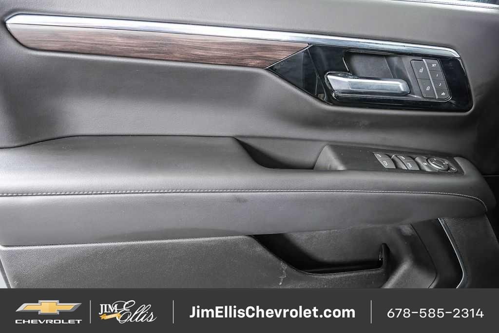 Certified 2025 Chevrolet Tahoe LT RWD image 6