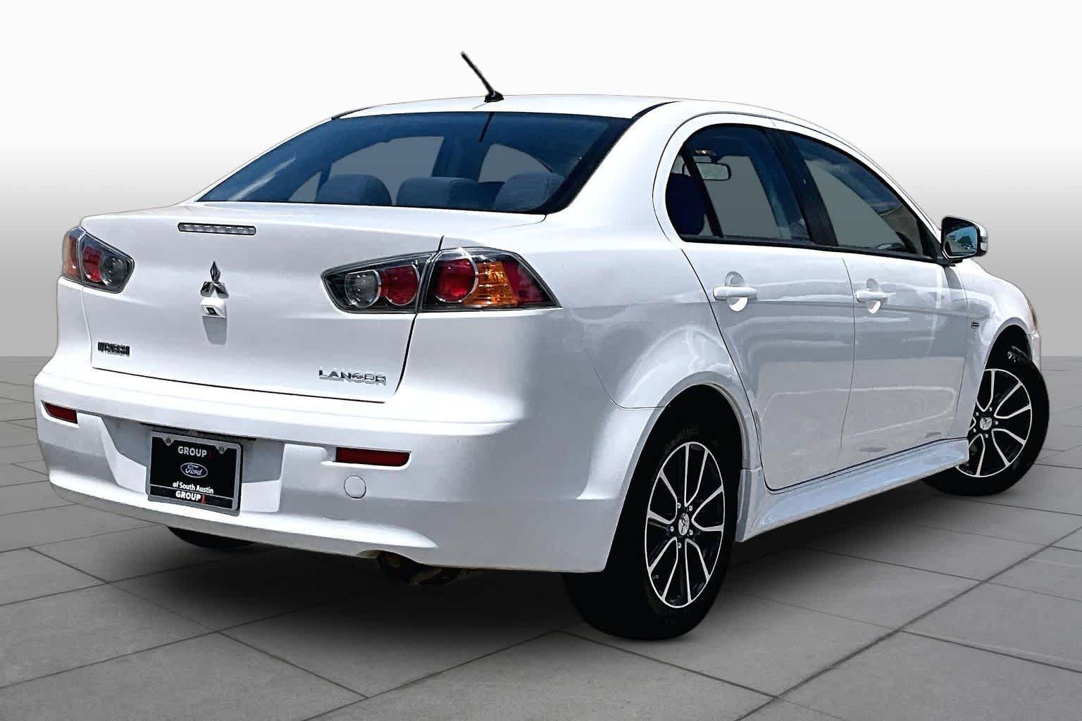 Used 2017 Mitsubishi Lancer ES FWD image 7