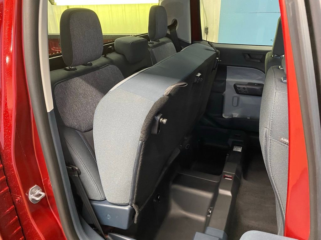 New 2025 Ford Maverick XLT w/ XLT Luxury Package image 38