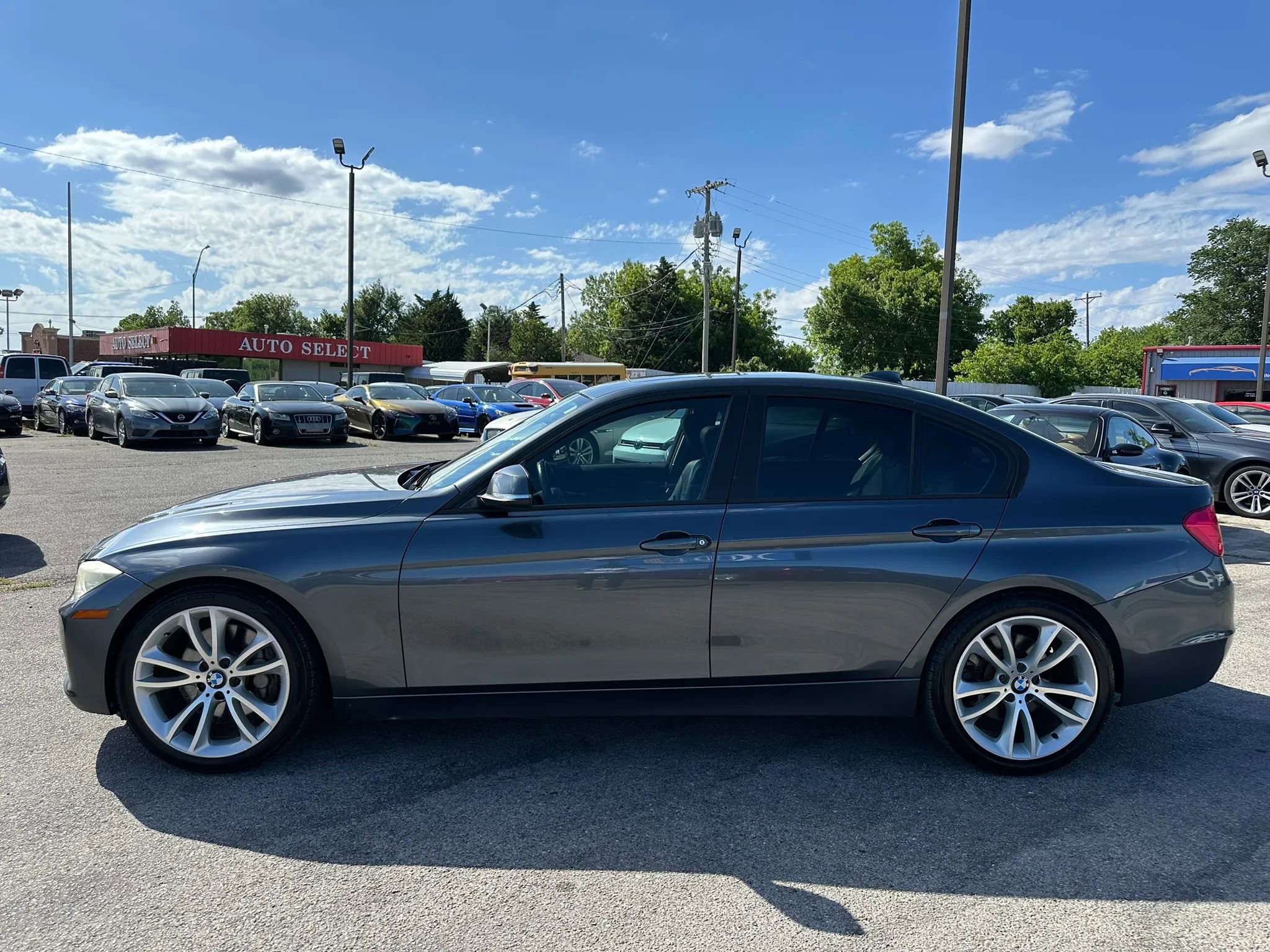 Used 2013 BMW 335i Sedan RWD image 35
