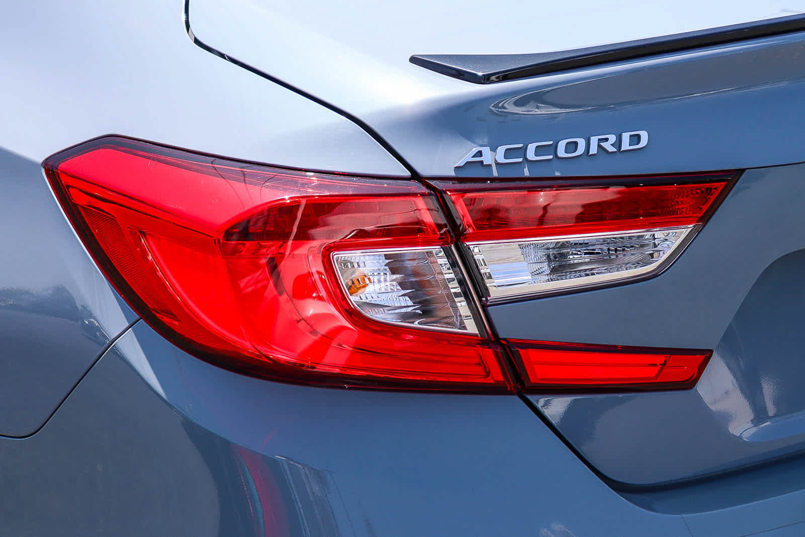 Used 2022 Honda Accord Sport image 11