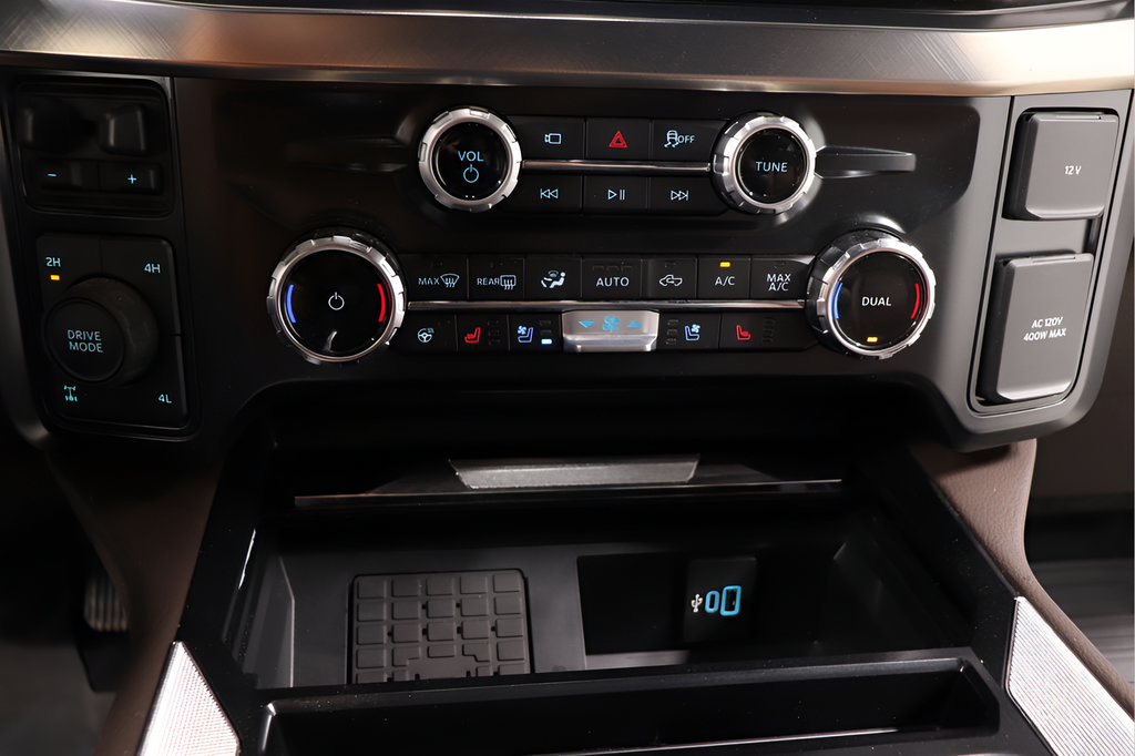 Used 2025 Ford F250 King Ranch AWD/4WD image 10
