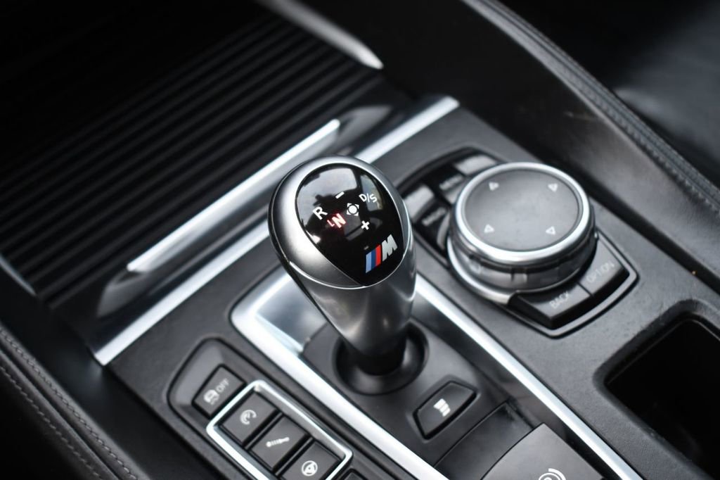 Used 2016 BMW X5 M image 39