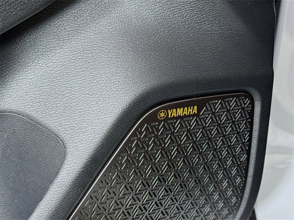 New 2025 Mitsubishi Outlander SEL image 19