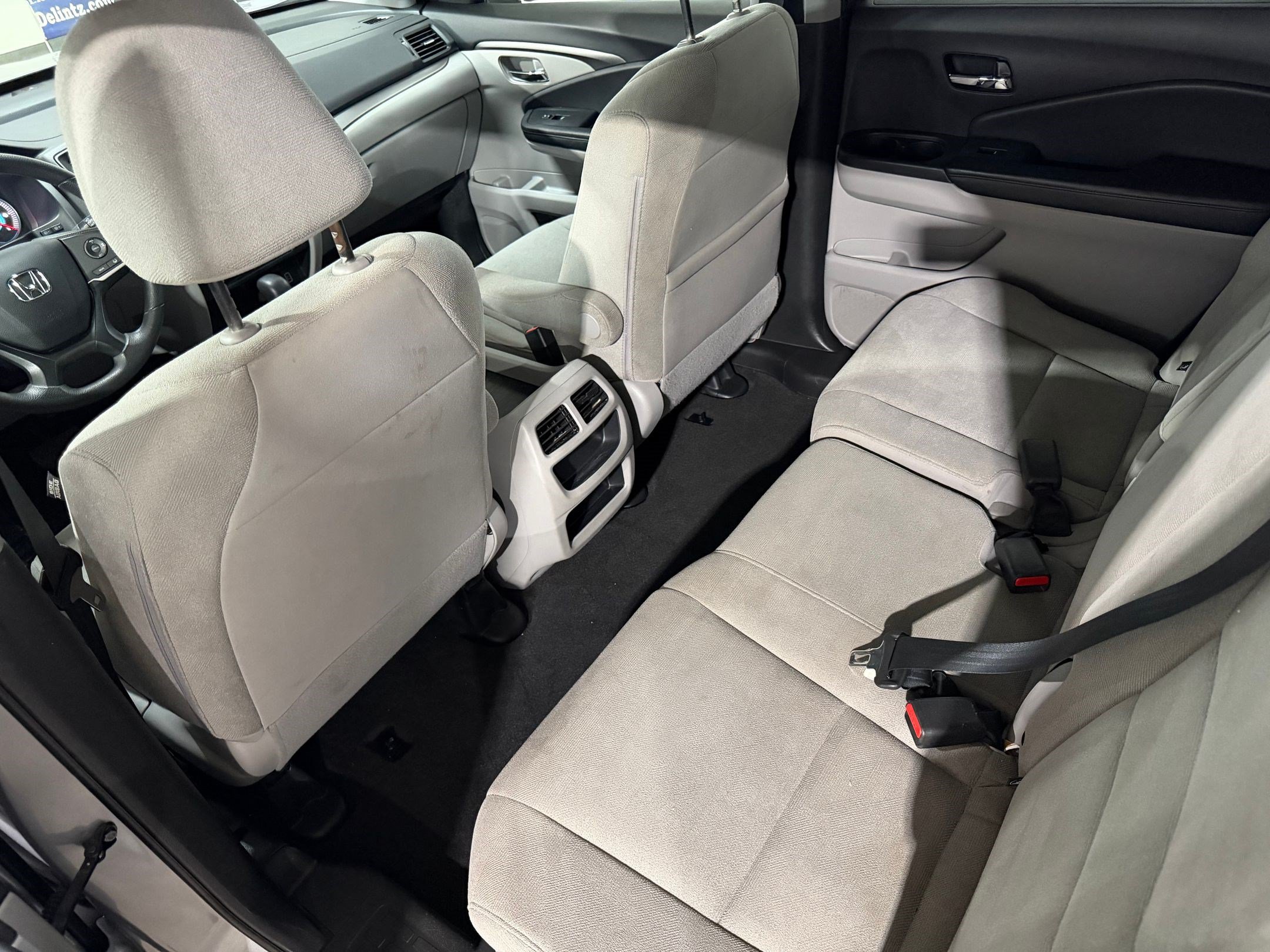 Used 2020 Honda Pilot LX image 39